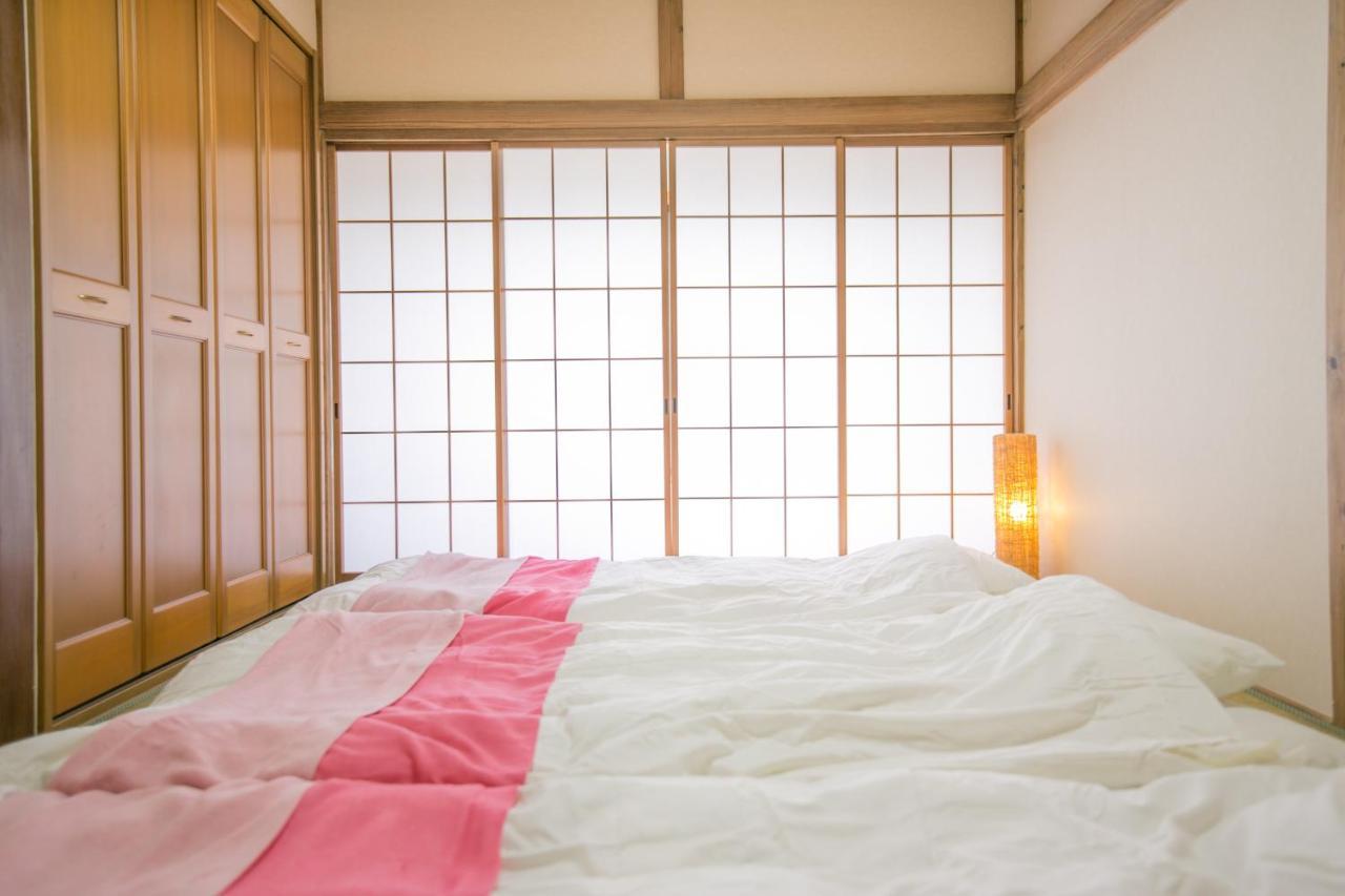 Atami Ajiro House貸切温泉宿 Buitenkant foto